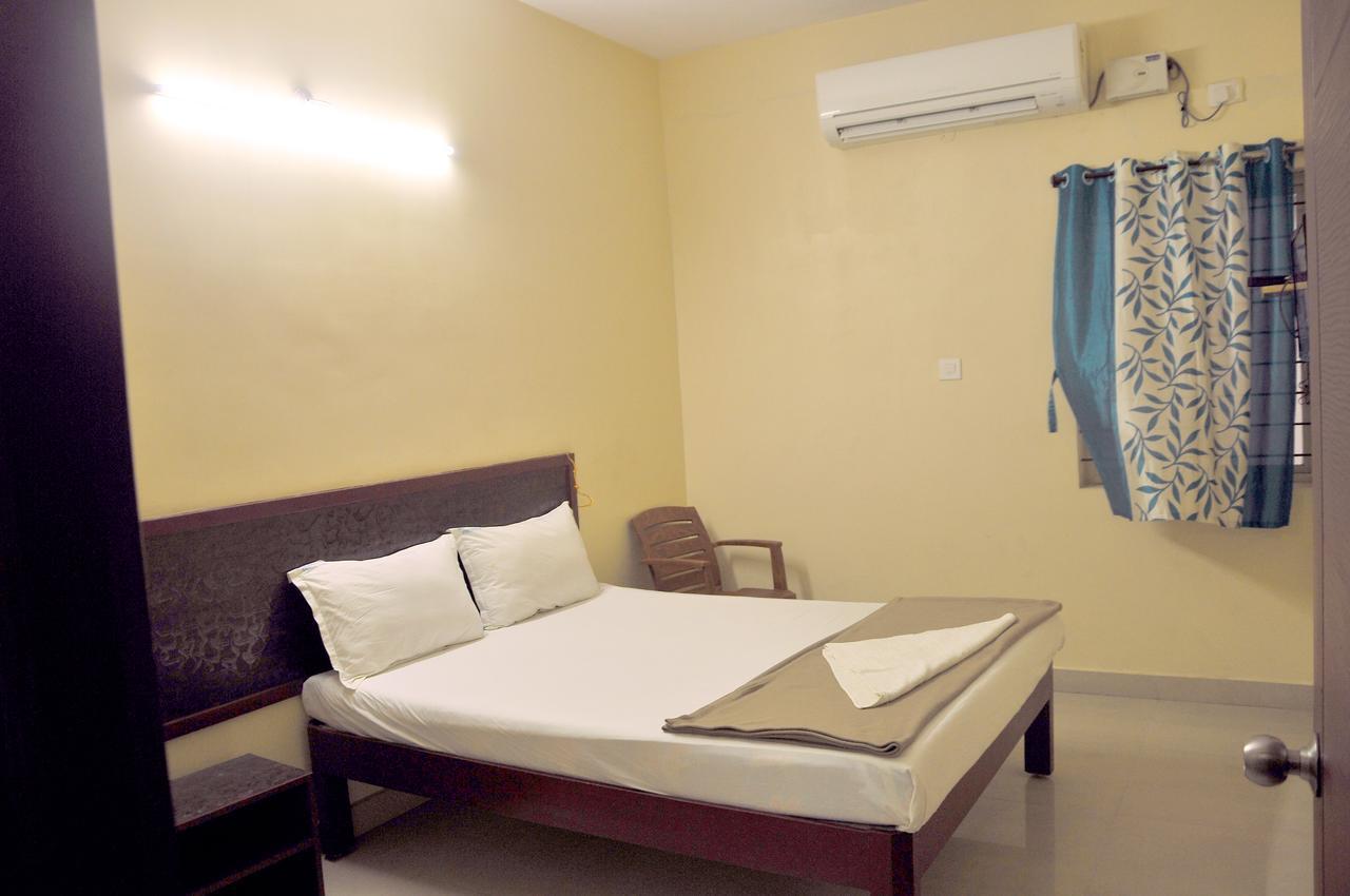 Ksr Grands Hotel Tirupati Buitenkant foto